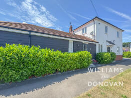 2c, Broadlands Road, Hockley SS5 5DS
