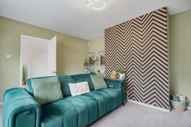 3 bed Semi-Detached for sale Image 5
