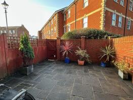 41, White Hart Road, Portsmouth PO1 2TY