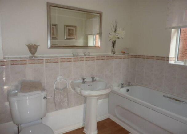 Photo 9