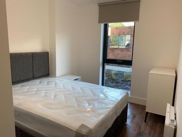 1 bed Apartment for sale Image 6