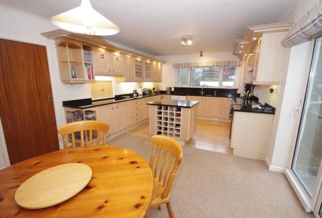 Dining Kitchen