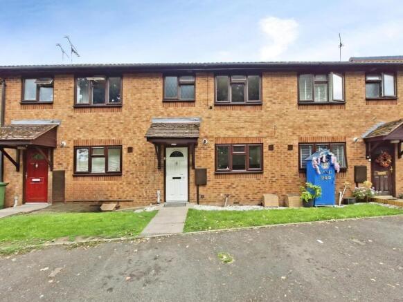 2-bed terraced on Lloyd Close, Nuneaton, Warwickshire, CV11, £140,000