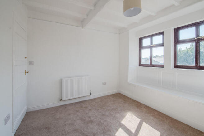 3 bed Terraced to rent Image 11