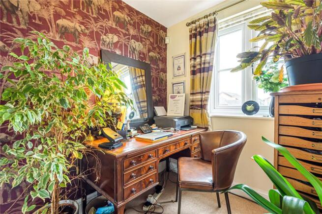 Bedroom/Study