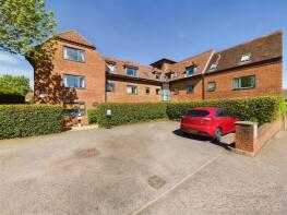 Flat 7, Sweetbriar House, Chapel Hay Lane, Churchdown, Gloucester GL3 2HS