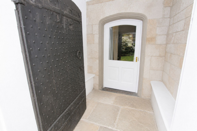 4 bed Character Property for sale Image 9