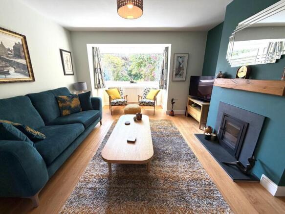 Living Room.JPG
