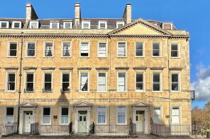 Flat 19, Southbourne Mansions, South Parade, City Centre, Bath BA2 4AD