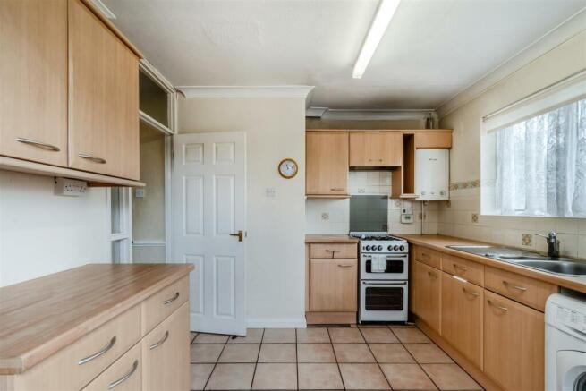 8562858-interior06.jpg