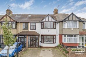 85, Greenleafe Drive, Barkingside, Ilford IG6 1LH