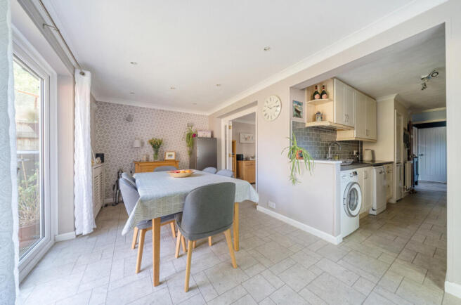 32-68134417544b4-...