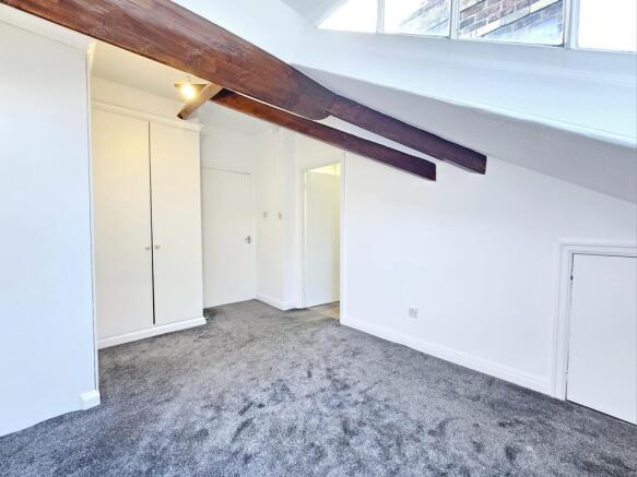1 bed Flat for sale Image 6
