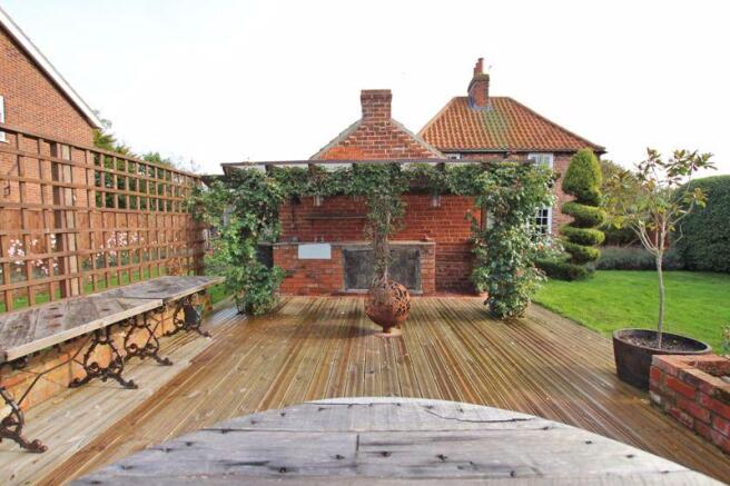 Garden kitchen