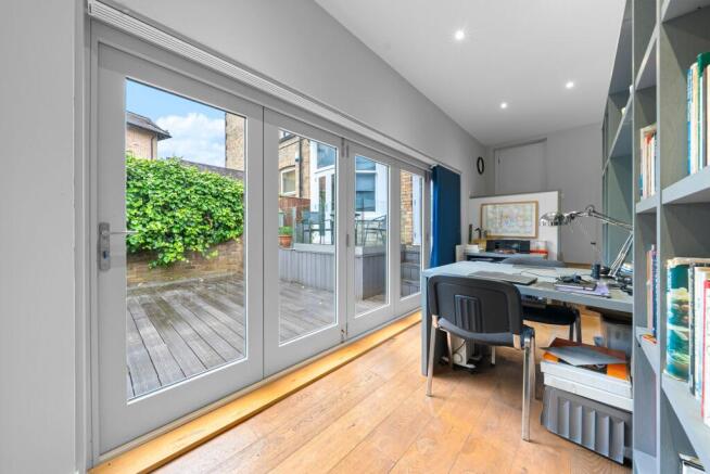 6 bed Terraced for sale Image 10