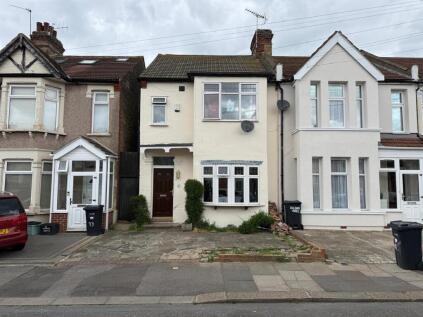 Goodmayes Avenue, Goodmayes