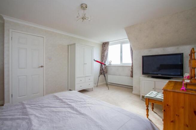 Bedroom One.jpg