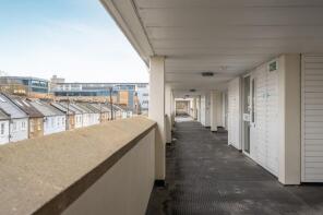 26, Athlone Square, Windsor SL4 1SS