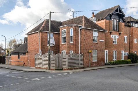 St. Bonnet Drive, Bishops Waltham, Southampton, SO32