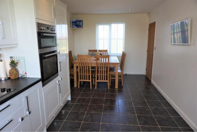 Kitchen / Diner