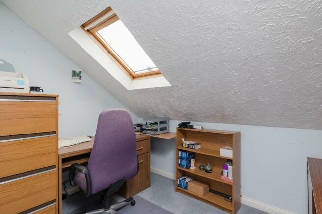 Bedroom/study
