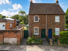 31, Middle Road, Harrow HA2 0HW