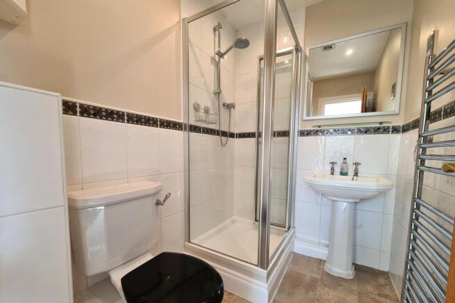 Ensuite Bathroom