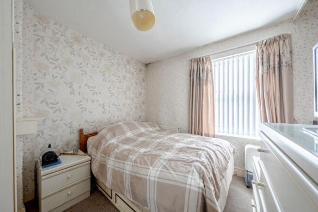 3 bed Terraced for sale Image 9
