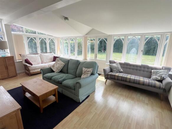 Garden Room 1.JPG