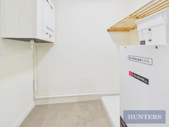 1 bed Apartment for sale Image 12