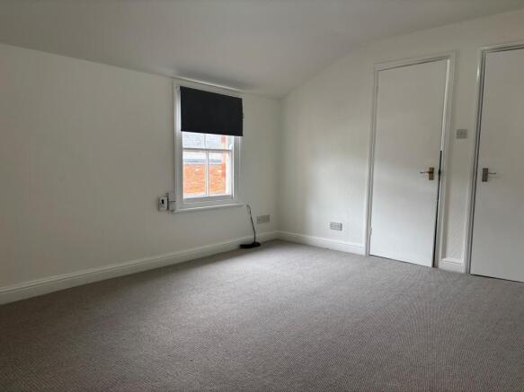 Living/bedroom