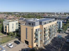 Flat 54, 86 Scenix House, Chigwell Road, South Woodford, London E18 1FF