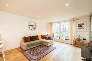 3, 23 Stockbridge House, Eltringham Street, London SW18 1GP
