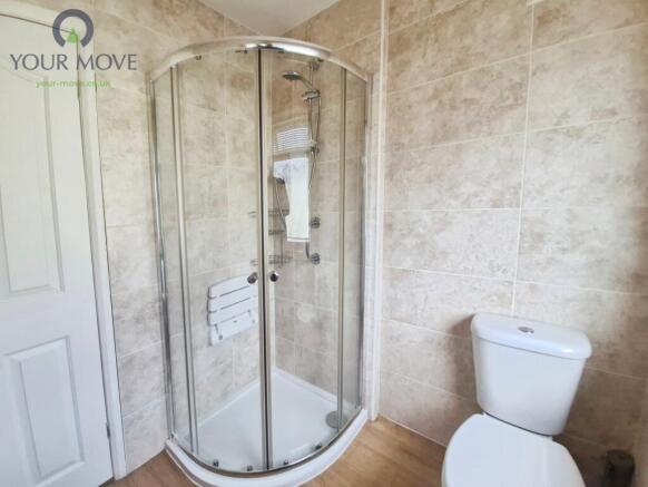 3 bed Semi-Detached to rent Image 9