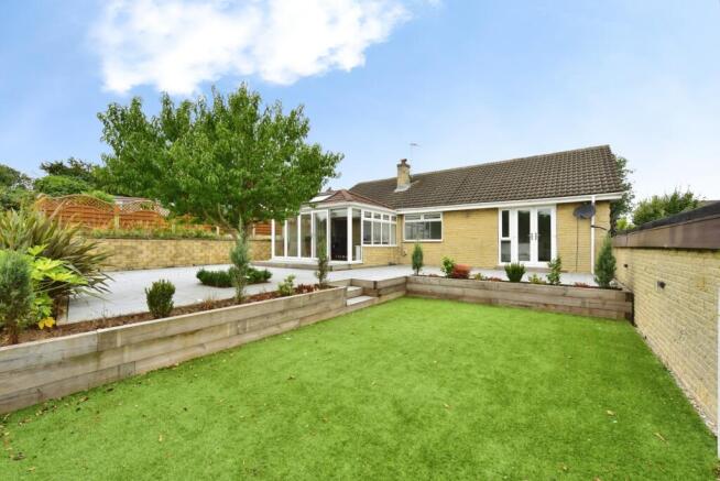 3 bed Bungalow for sale Image 5