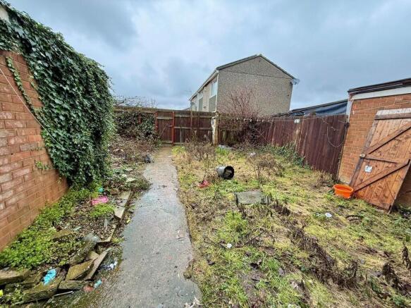 West Dyke Road, Redcar, North Yorkshire, TS10 photo 4