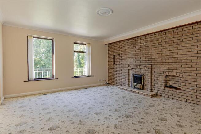 Mill Crescent, Wingerworth, Chesterfield photo 3