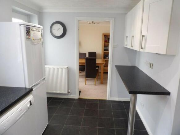 KITCHEN/BREAKFAST RM