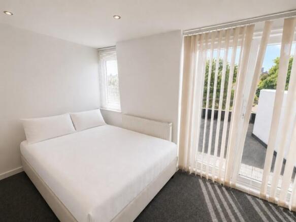 Bedroom Photo - 25 Hollingbury Rd May 26.jpg