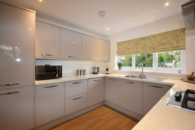 Kitchen..jpg