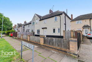 27, Carlyle Walk, Lincoln LN2 4PW