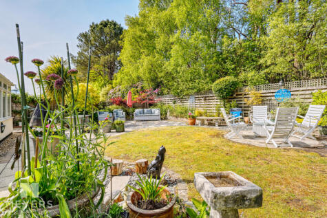 Hillside Drive, Christchurch, BH23 2