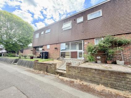 Morris Court, Waltham Abbey