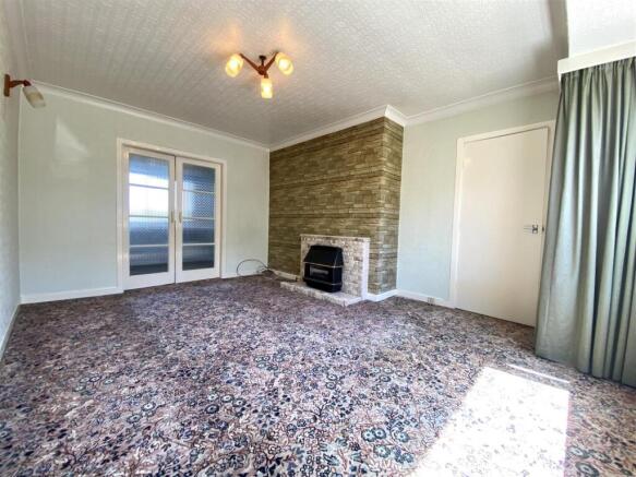 3 bed Semi-Detached for sale Image 5