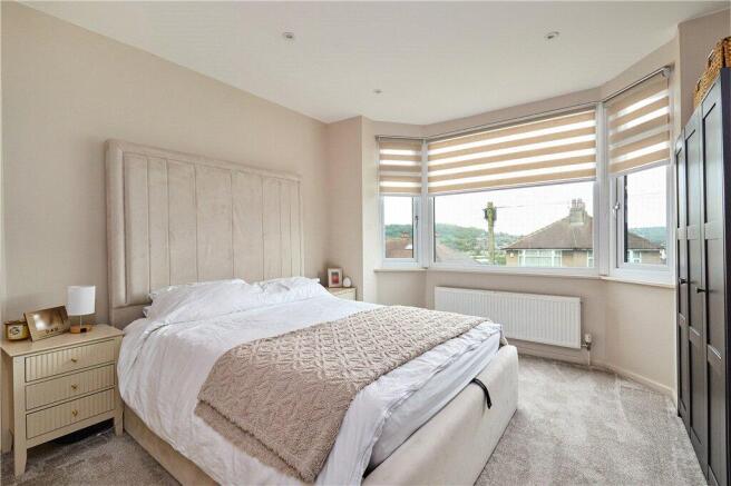 3 bed Semi-Detached for sale Image 6