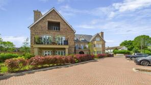 Flat 4, Williams Court, The Ridgeway, Enfield EN2 8GG