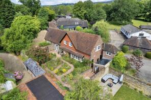 The Coach House, Redlands, Main Road, Crockham Hill TN8 6SR