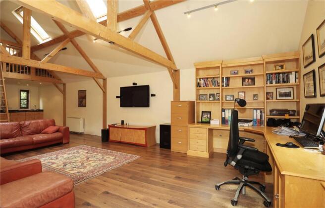 Office/Leisure Room