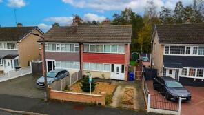 27, Wroxham Way, Cusworth, Doncaster DN5 8JY