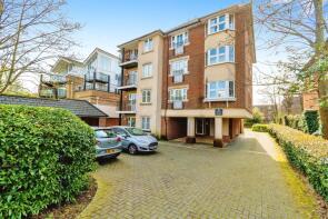 Flat 6, 40 Armfield House, Winn Road, Southampton SO17 1AJ